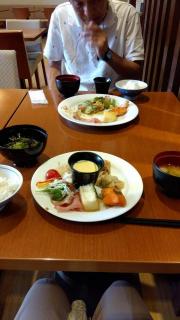 摜(180x320)Eg摜(360x640)