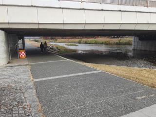 摜(320x240)Eg摜(640x480)