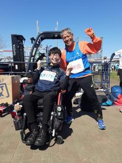 �摜(240x320)�E�g��摜(480x640)