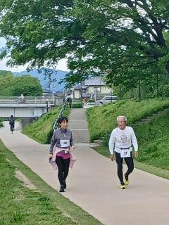 �摜(240x320)�E�g��摜(480x640)